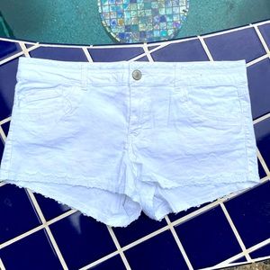 Rewind, White Shorts, Size 15